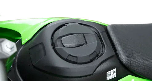 Close Up 1