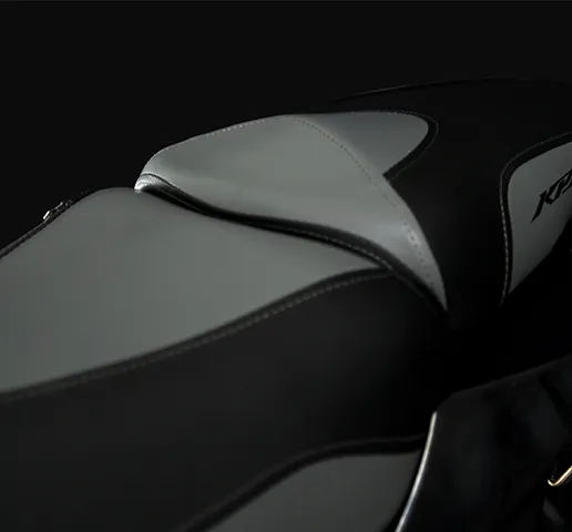Close Up 1