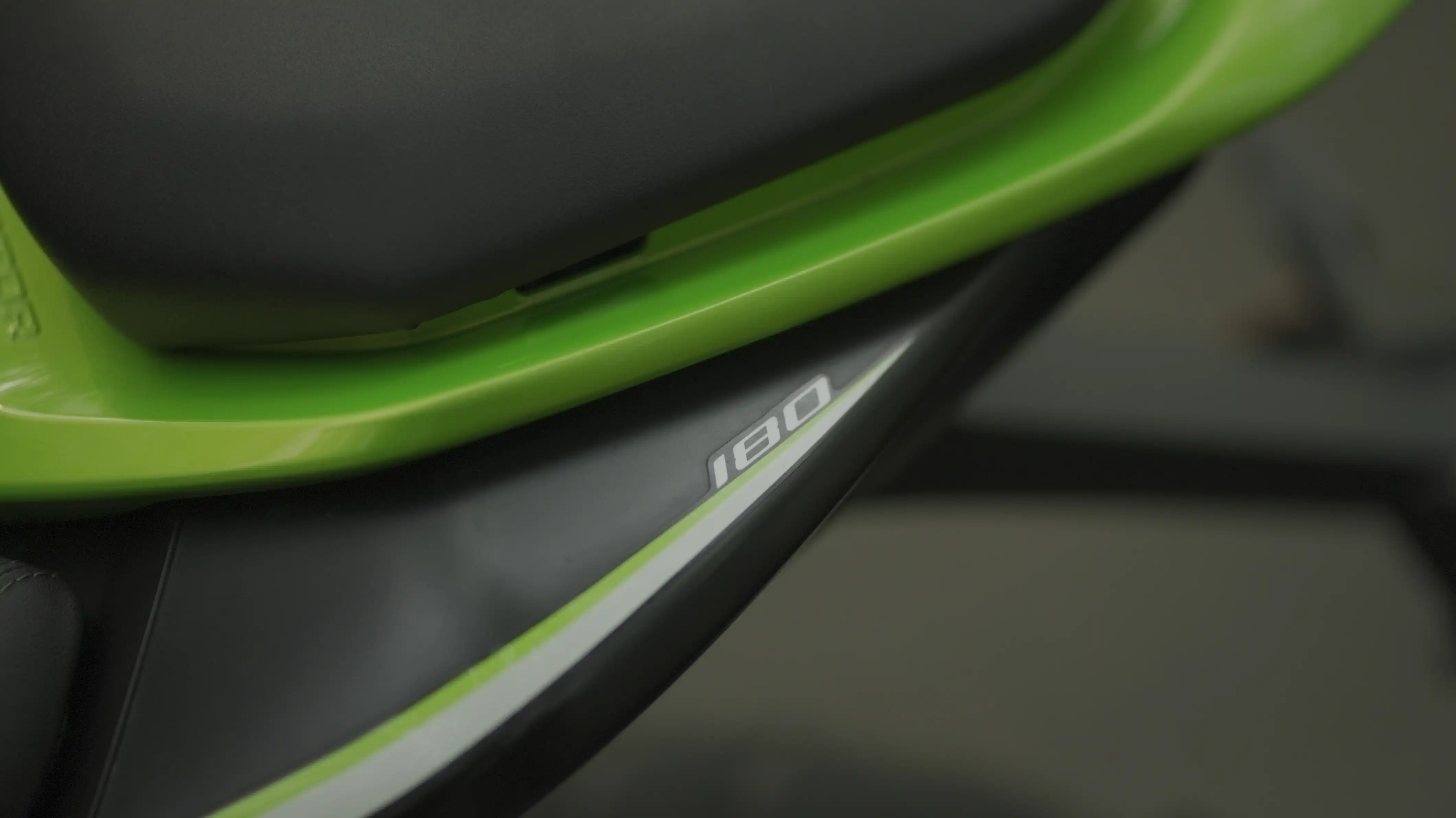 Close Up 1