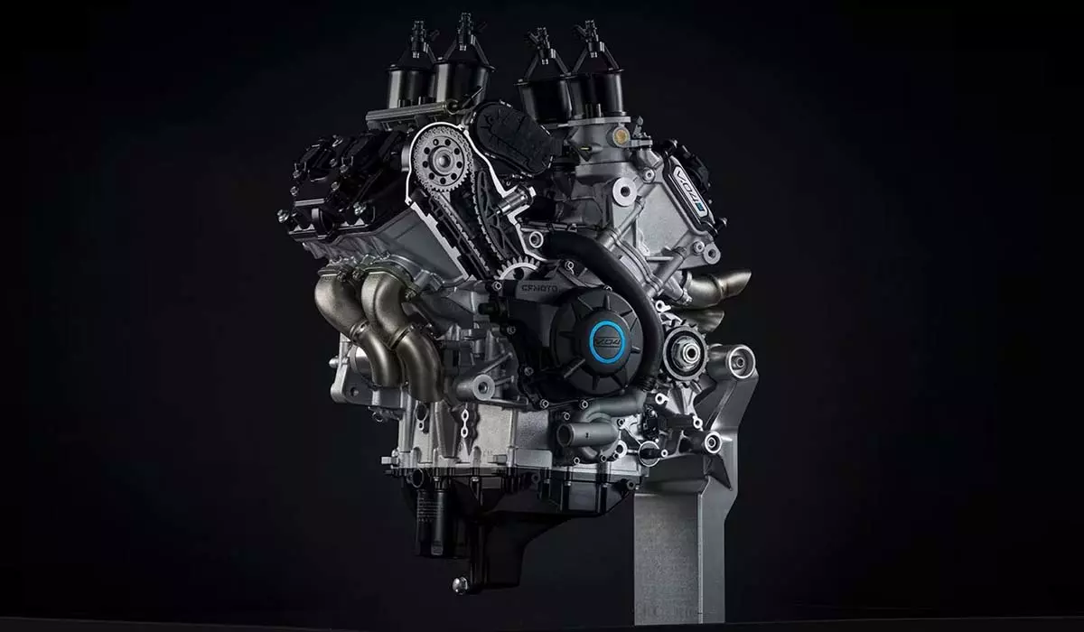 cf moto v4 engine 