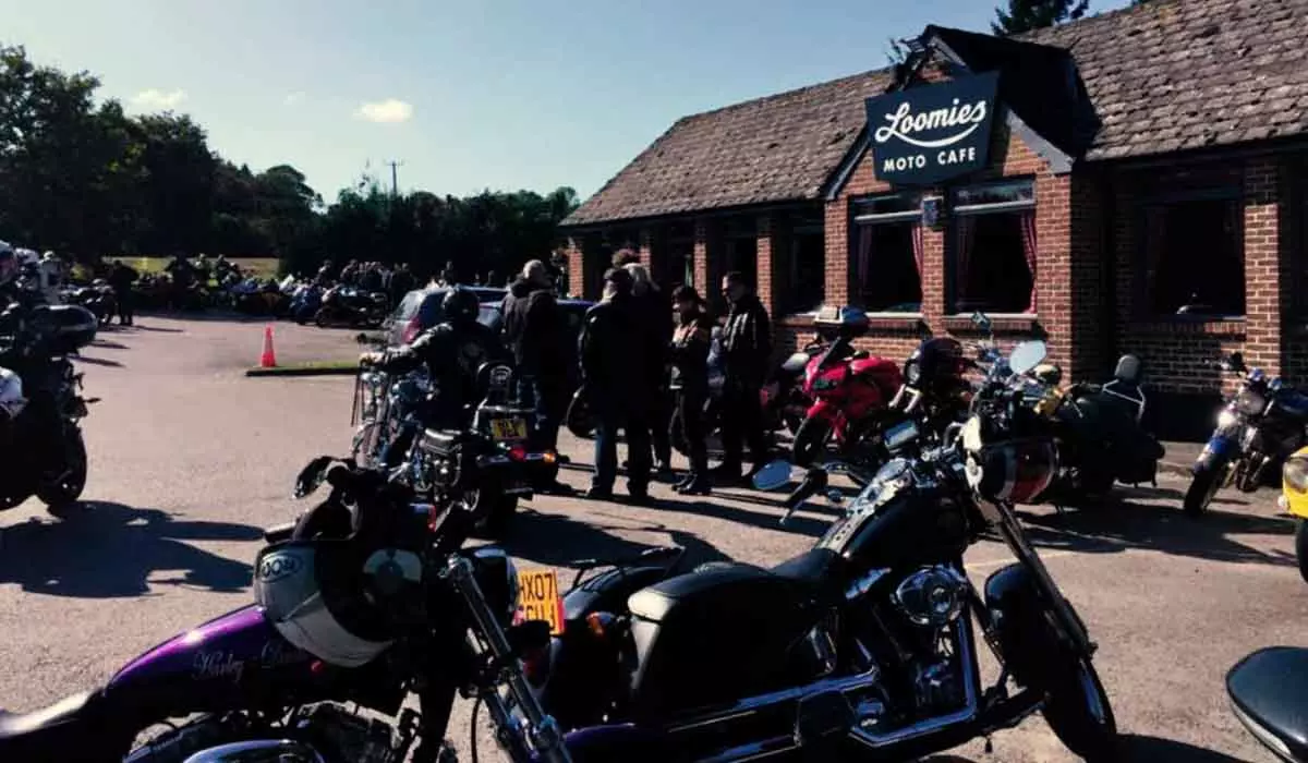 loomies-cafe-uk-bikers-cafe-a-place-for-bikers