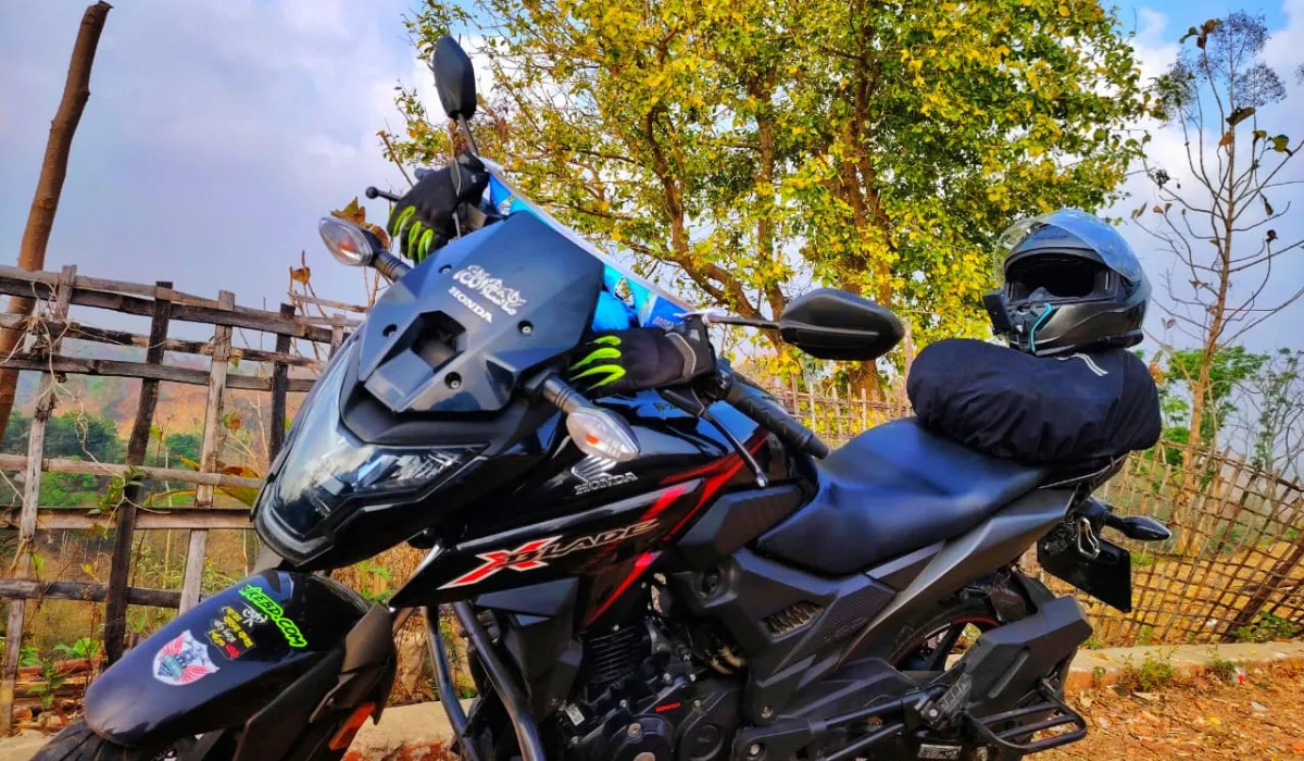 honda x-blade 160 abs